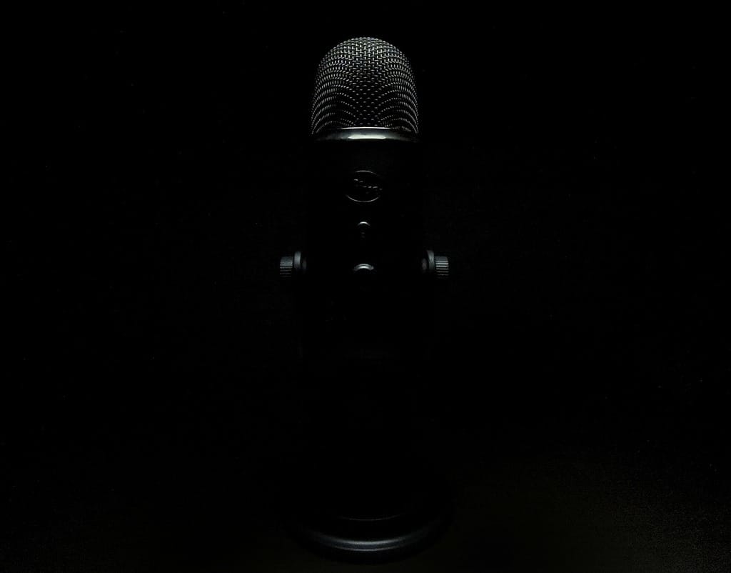 Micro de studio de podcast